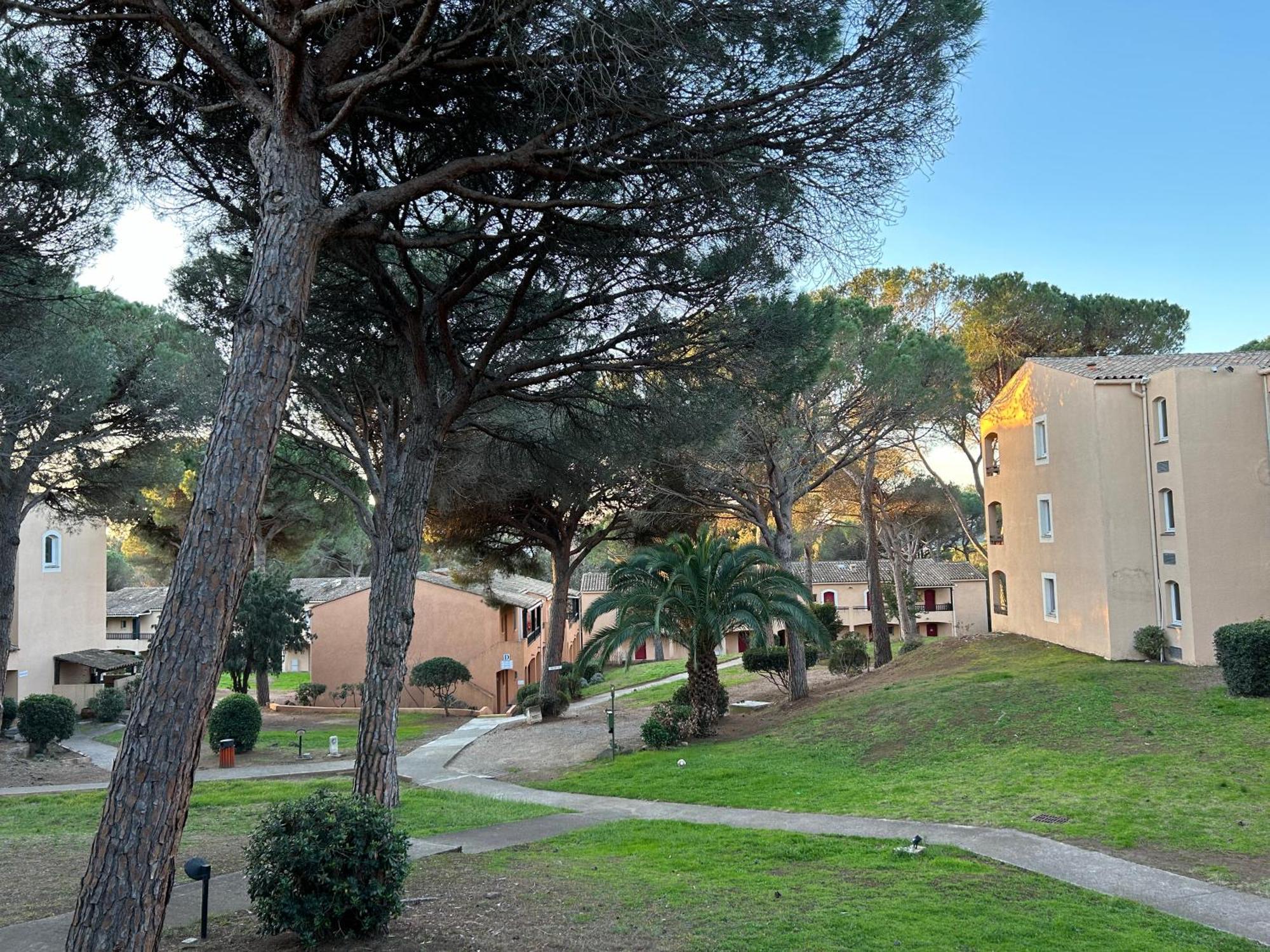 Domaine Valescure Appartement 1 Ou 2 Pieces Vue Jardin Ou Piscine Saint-Raphaël Εξωτερικό φωτογραφία